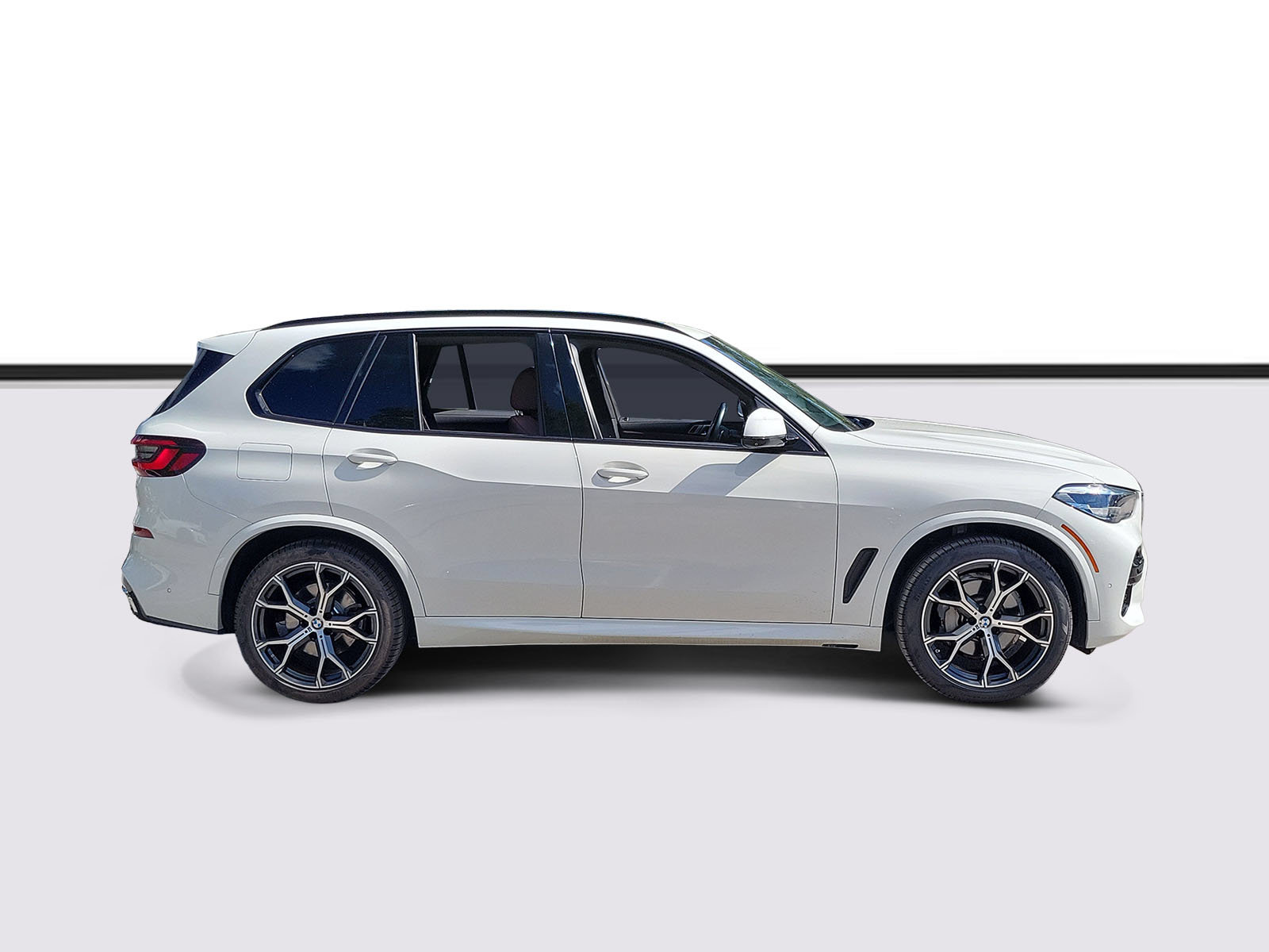 Used 2023 BMW X5 xDrive40i w/ M Sport Package AWD/4WD image 2