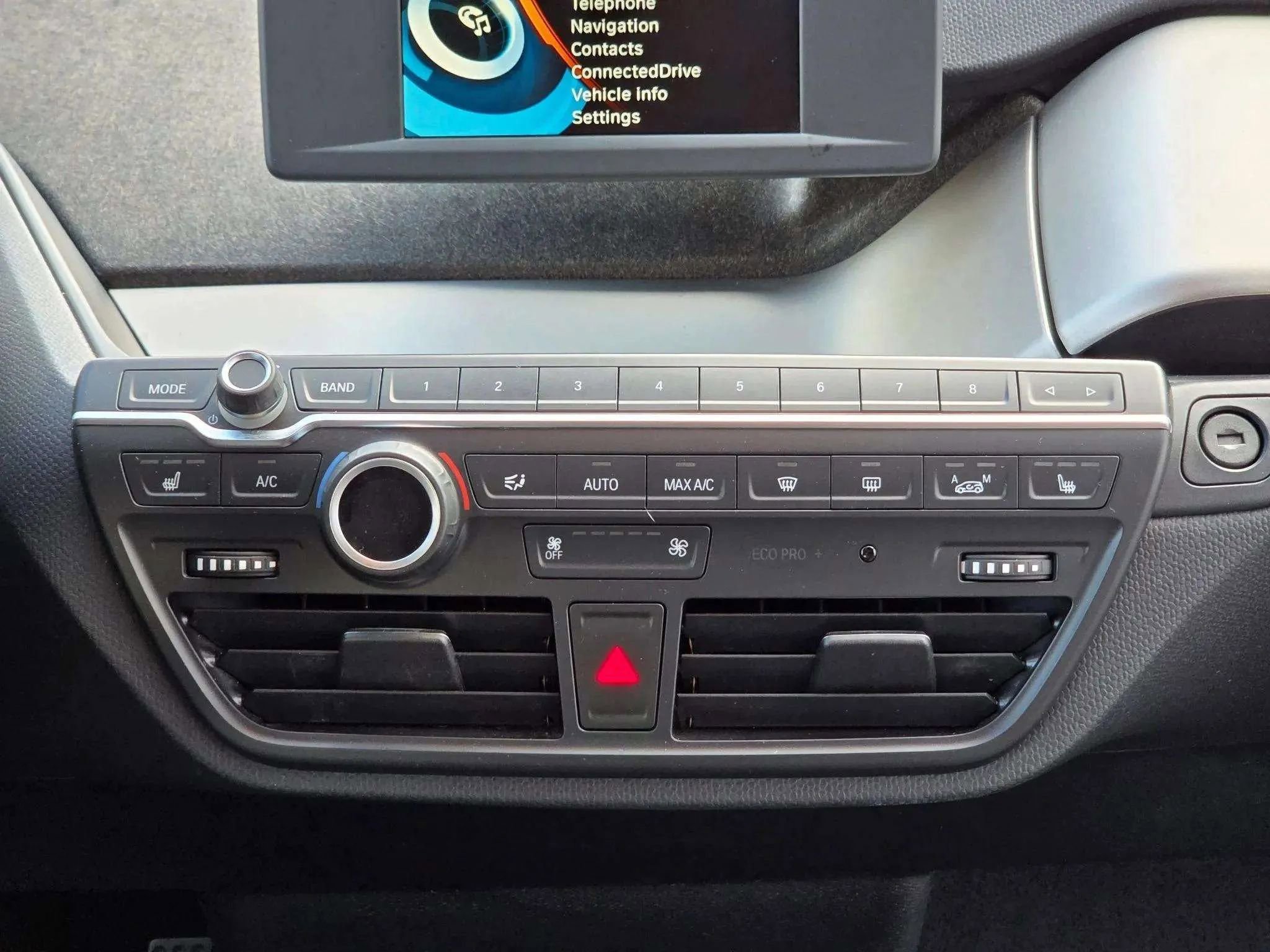 Used 2017 BMW i3 image 32