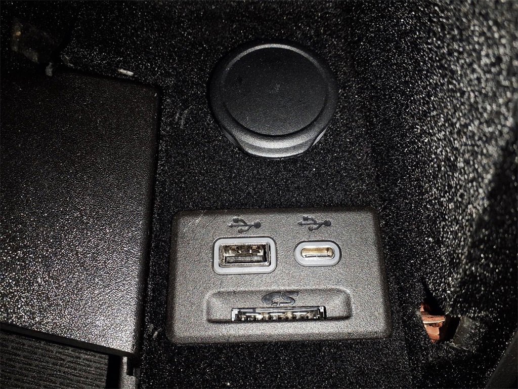 Used 2023 Cadillac CT5 Luxury image 24