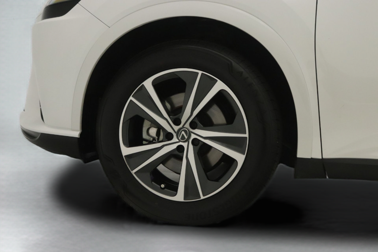 Used 2024 Lexus RX 350 Premium w/ Cold Area Package FWD image 27