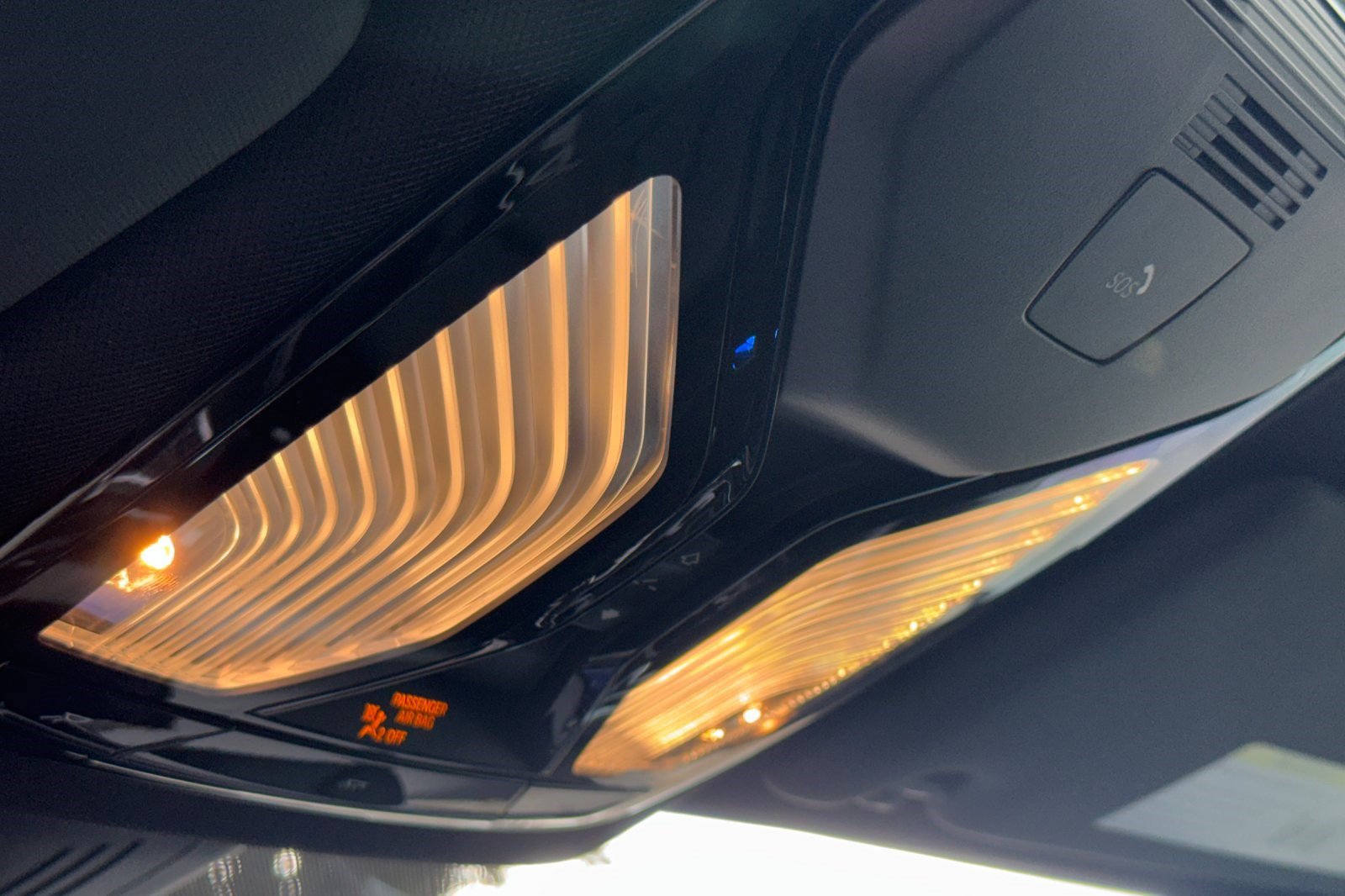 Used 2026 BMW M440i Coupe w/ Premium Package RWD image 23
