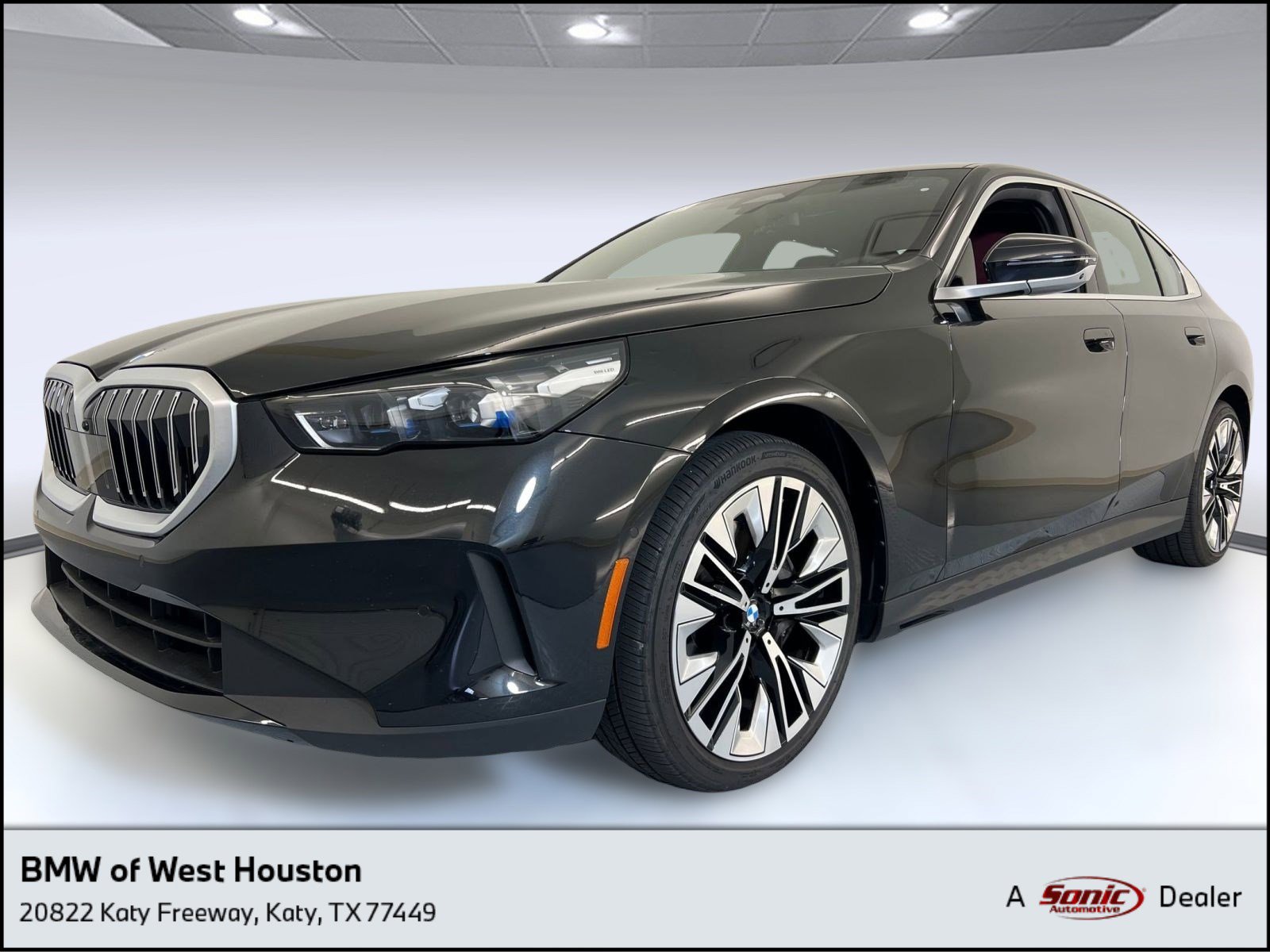 Certified 2025 BMW 540i xDrive