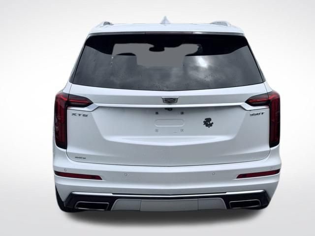 Used 2024 Cadillac XT6 Luxury w/ LPO, Floor Liner Package AWD/4WD image 7