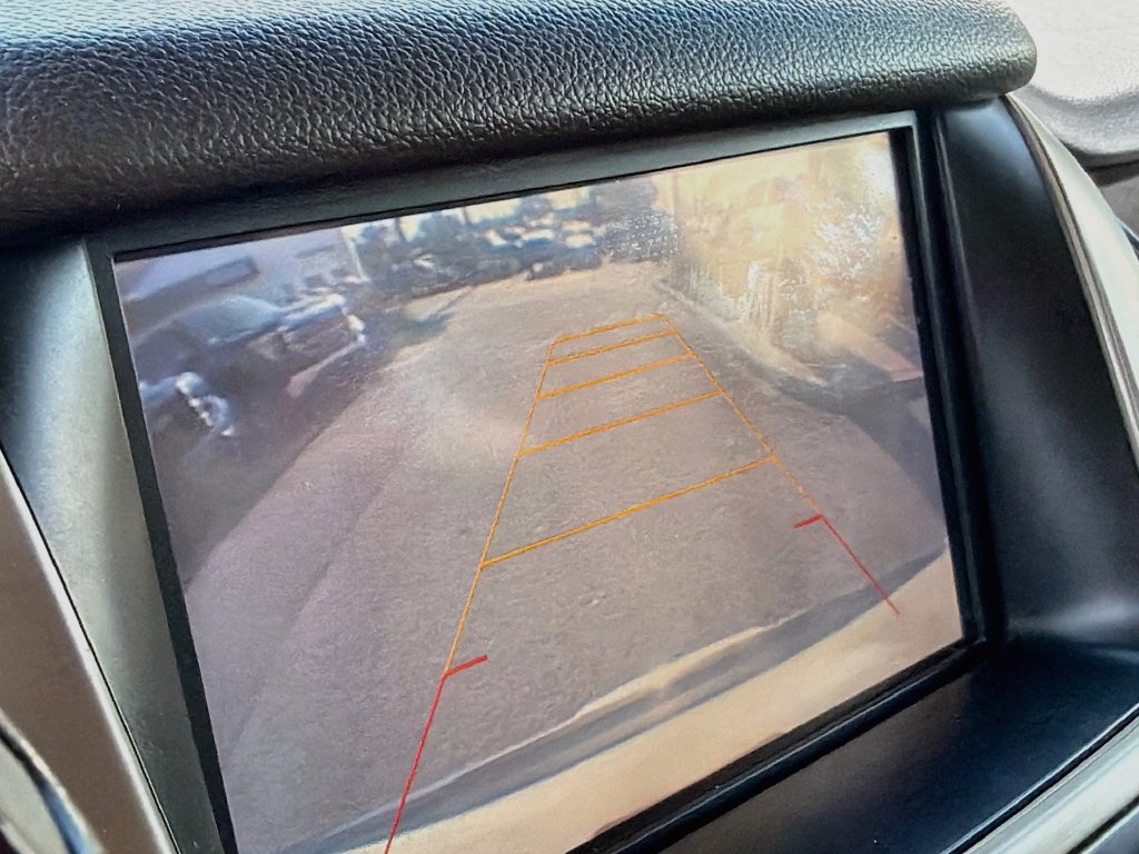Used 2015 GMC Yukon Denali AWD/4WD image 14