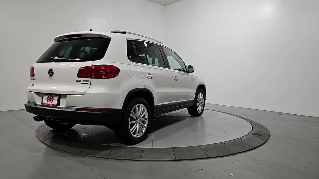 Used 2013 Volkswagen Tiguan SE AWD/4WD image 5