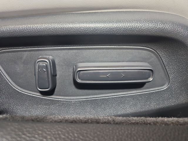 Certified 2025 Honda Accord Touring image 31