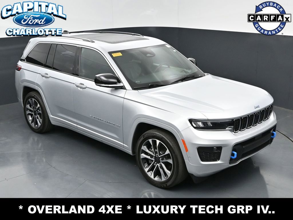 Used 2022 Jeep Grand Cherokee Overland w/ Advanced Protech Group III AWD/4WD image 29