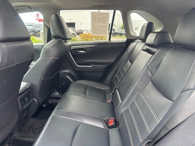 Used 2020 Toyota RAV4 Limited w/ Carpet Mat Package AWD/4WD image 29