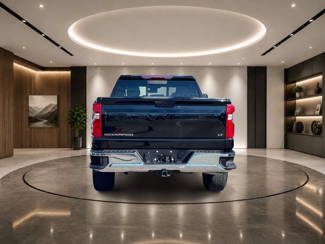 Used 2025 Chevrolet Silverado 1500 LT w/ Leather Package RWD image 6