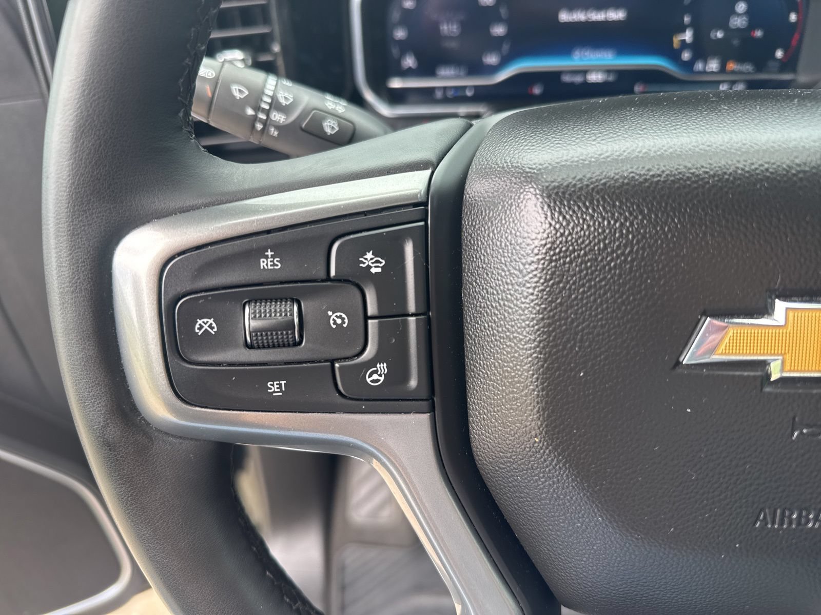 Used 2025 Chevrolet Silverado 2500 LT w/ Convenience Package AWD/4WD image 27