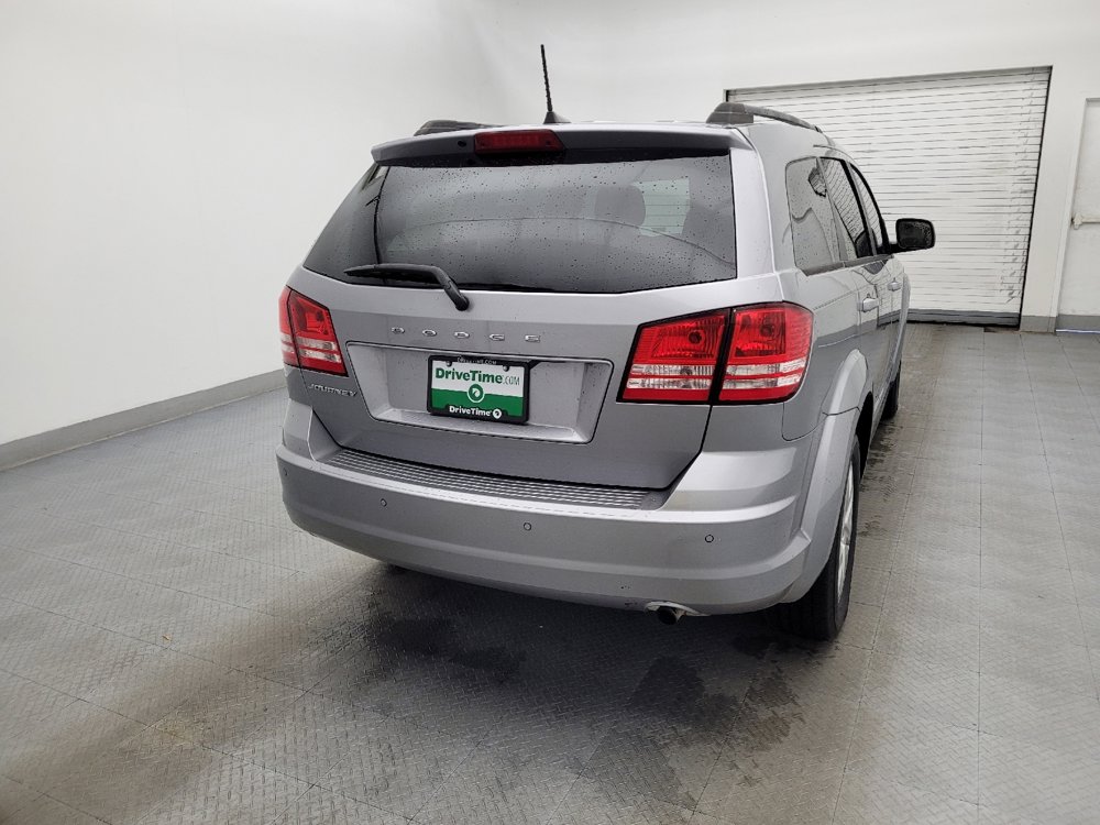 Used 2020 Dodge Journey SE w/ SE Popular Equipment Group image 7