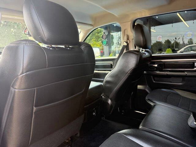 Used 2015 RAM 1500 Sport w/ Convenience Group AWD/4WD image 21