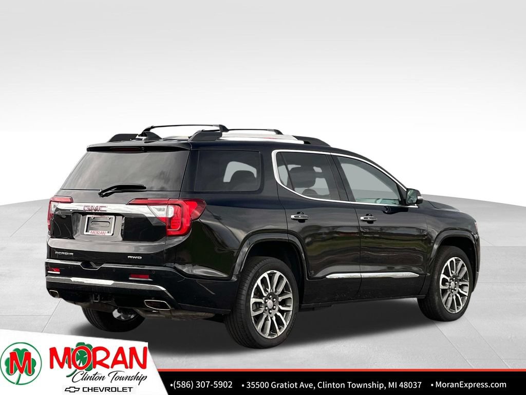 Certified 2022 GMC Acadia Denali w/ GMC Pro Grade Package AWD/4WD image 5