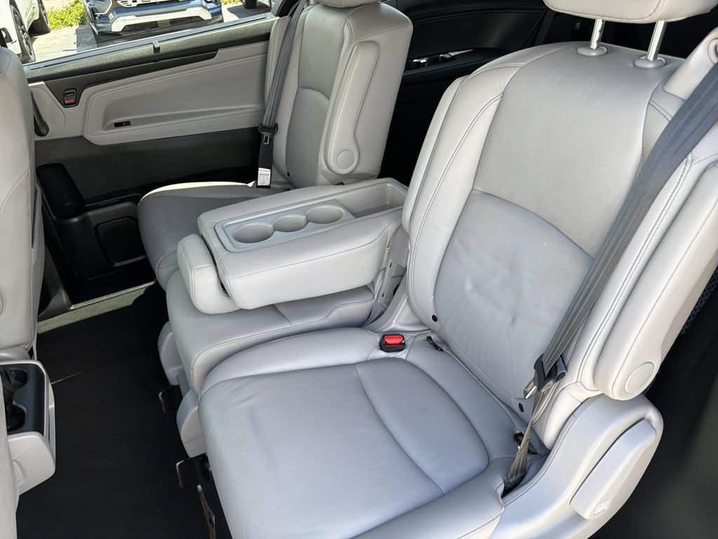 Used 2023 Honda Odyssey EX-L image 13