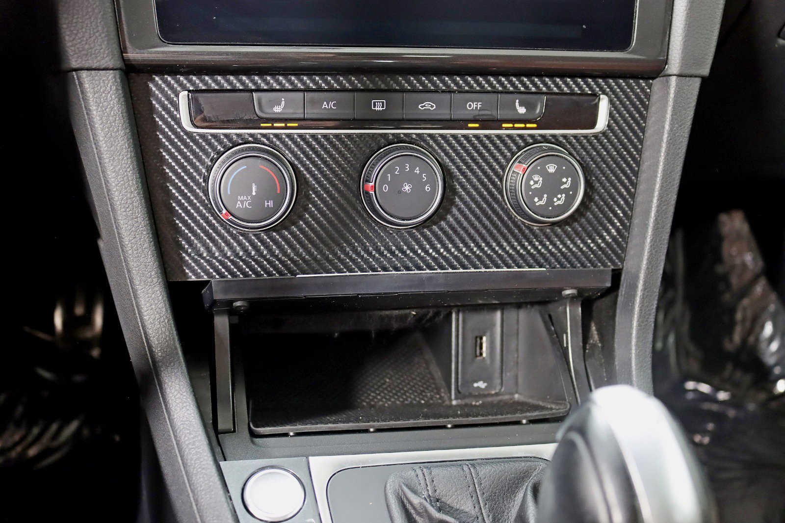 Used 2019 Volkswagen Golf Alltrack SE image 22