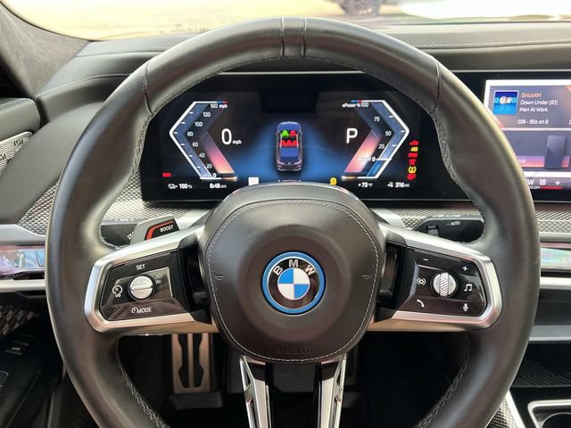 Used 2023 BMW i7 xDrive60 AWD/4WD image 27