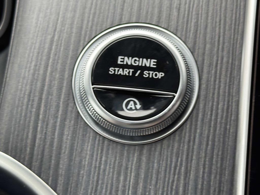 Certified 2025 Mercedes-Benz GLC 300 4MATIC image 24