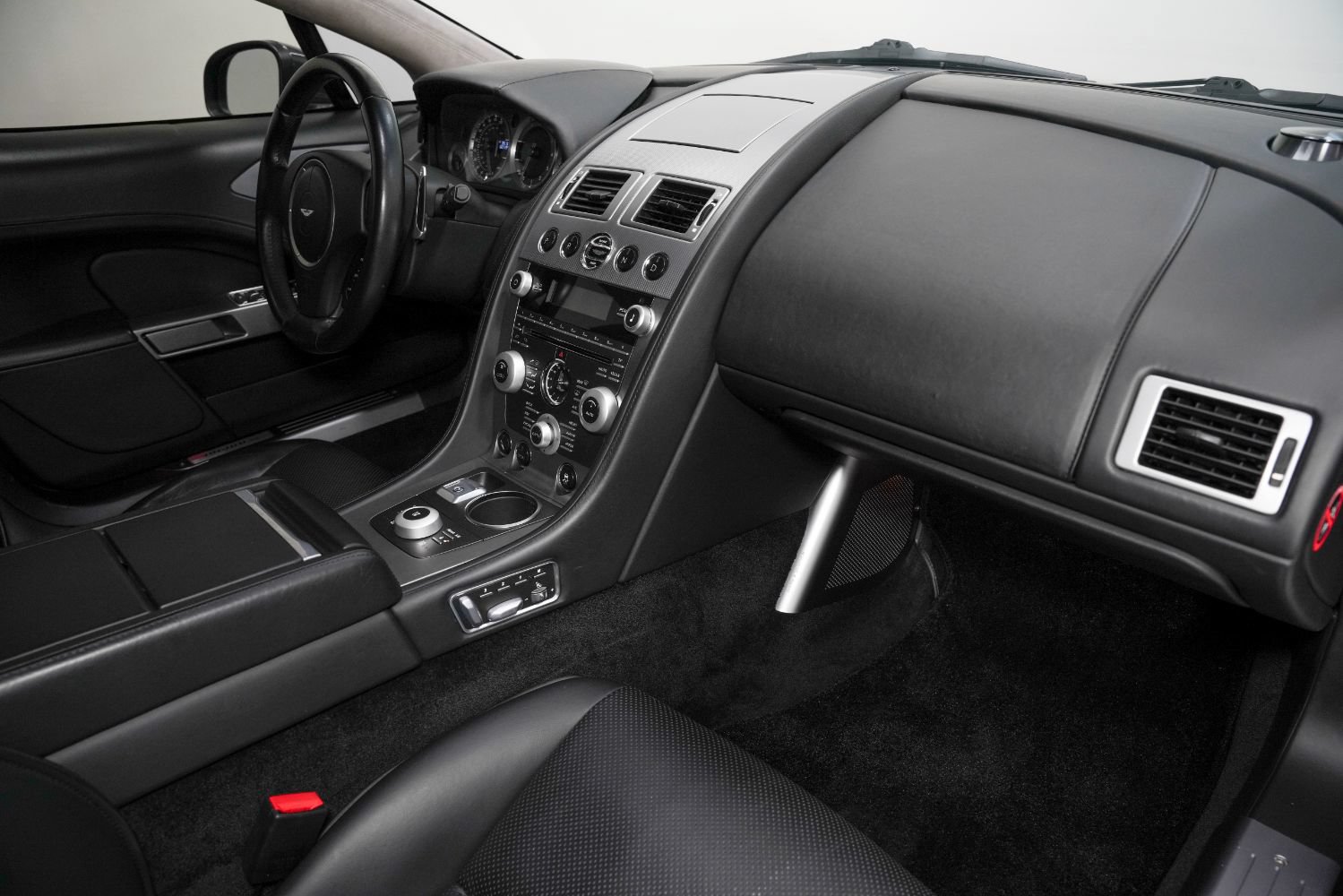 Used 2011 Aston Martin Rapide Luxe RWD image 27