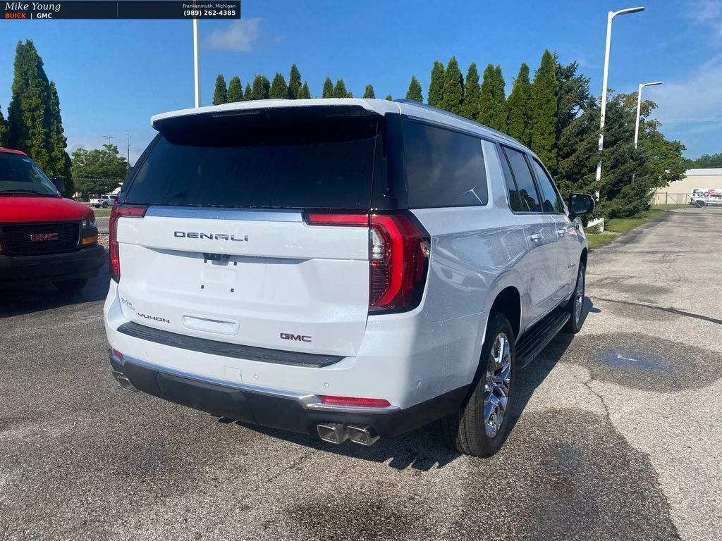 New 2026 GMC Yukon XL Denali w/ Advanced Technology Package AWD/4WD image 7