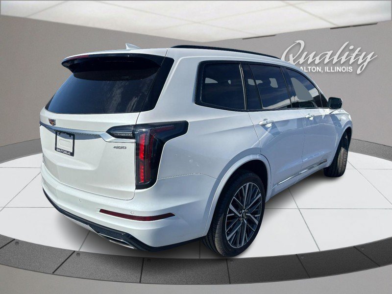 Used 2024 Cadillac XT6 Sport AWD/4WD image 3