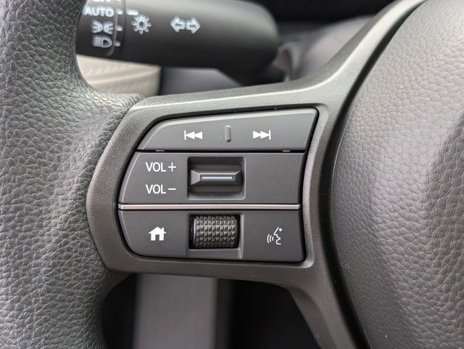 New 2026 Honda HR-V LX image 17