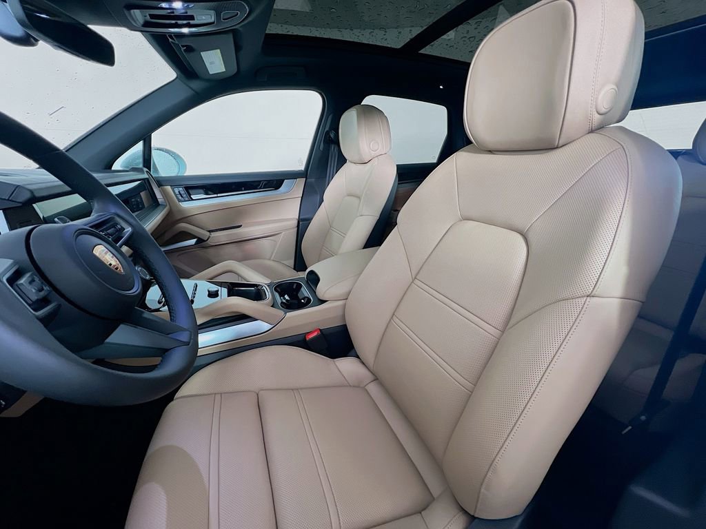 New 2026 Porsche Cayenne image 5