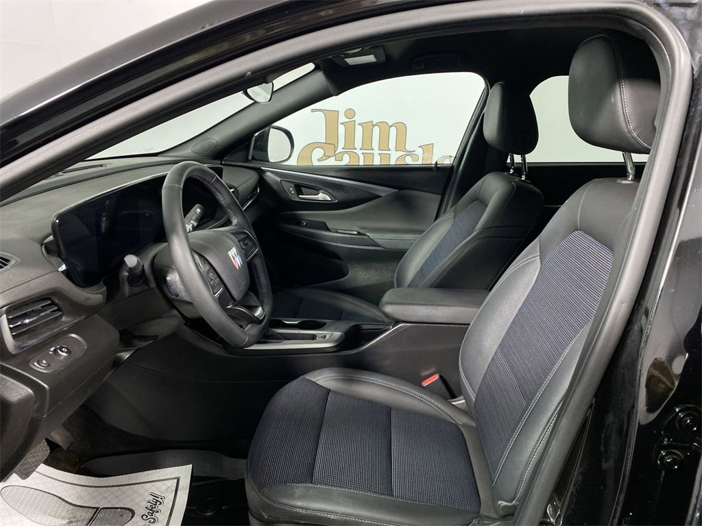 Used 2024 Buick Envista Preferred w/ Convenience I Package image 11
