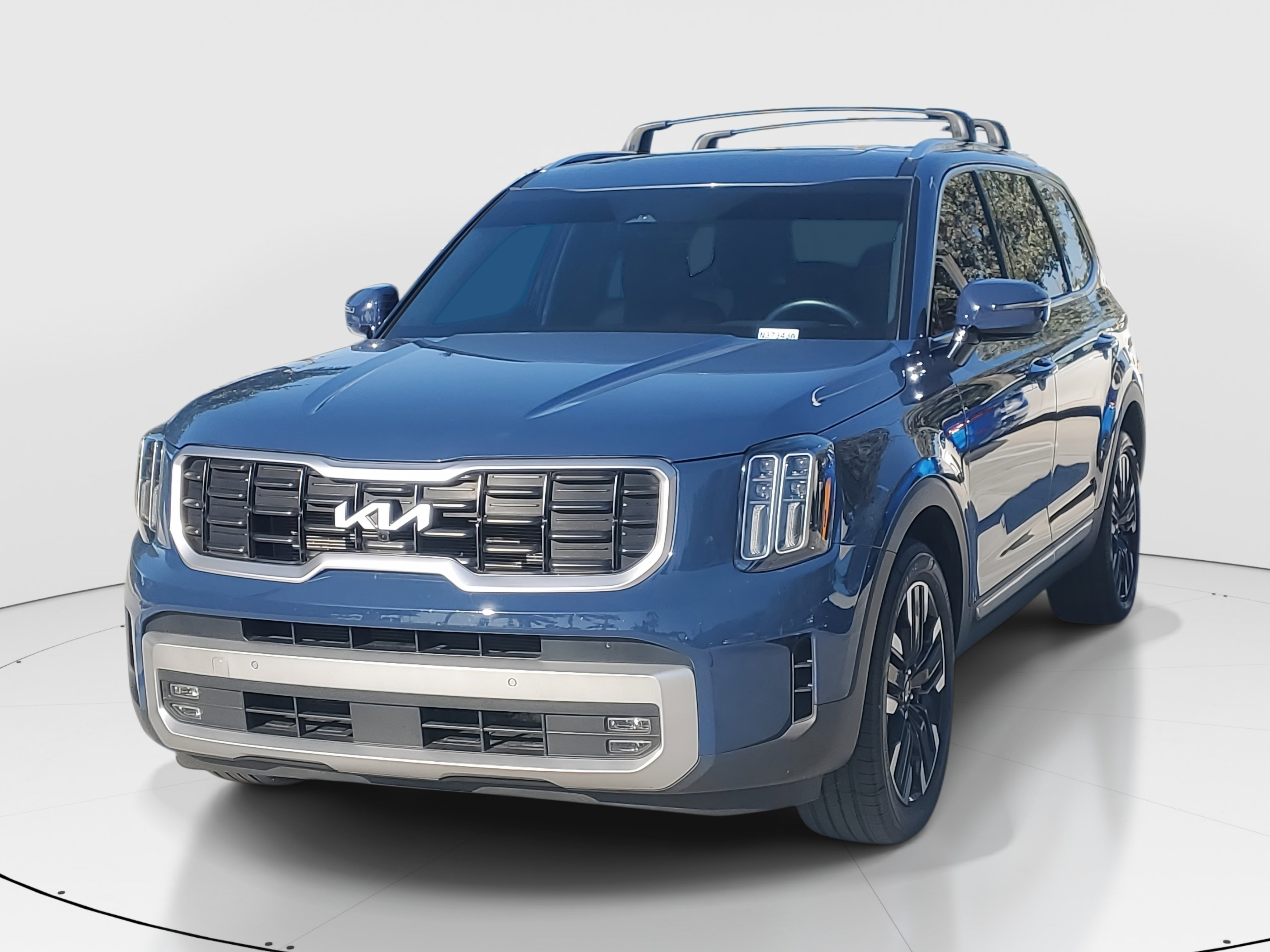Used 2023 Kia Telluride SX image 4