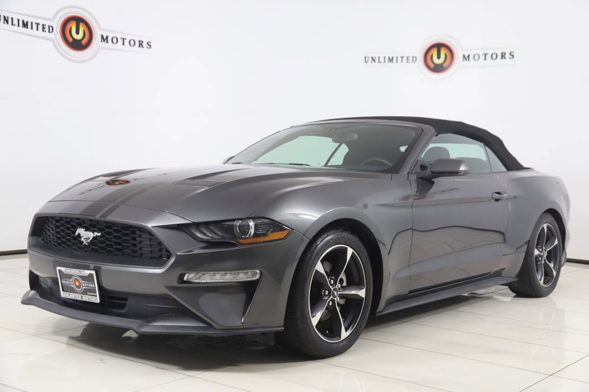 Used 2020 Ford Mustang Convertible RWD image 59