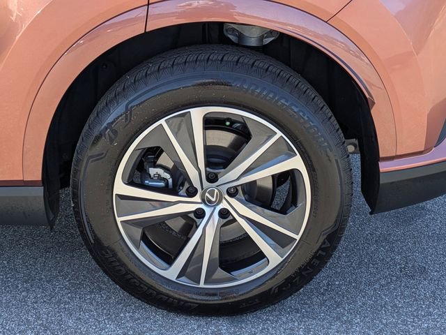 Certified 2025 Lexus RX 350 Premium w/ Accessory Package (Z1) image 16