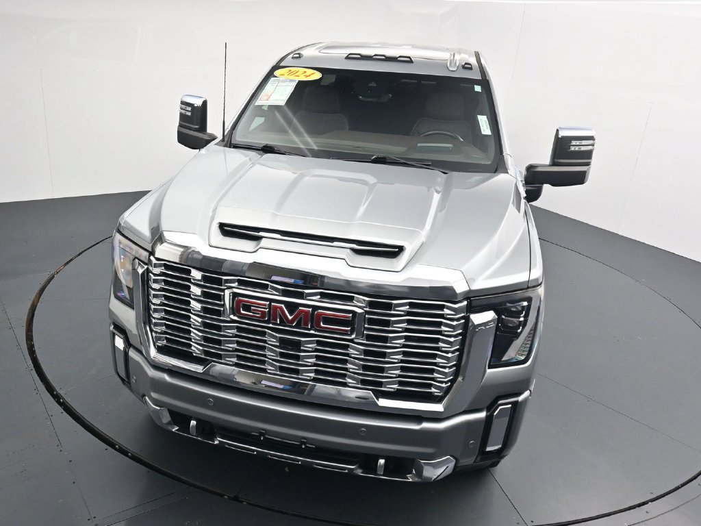 Used 2024 GMC Sierra 2500 Denali w/ Denali Reserve Package AWD/4WD image 25