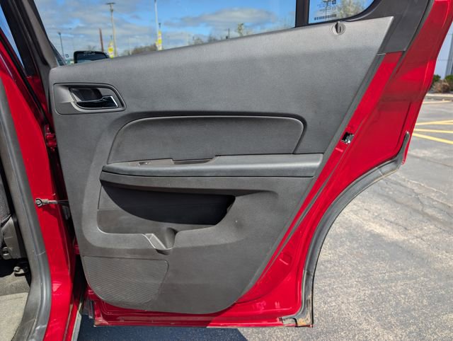 Used 2015 Chevrolet Equinox LT image 18