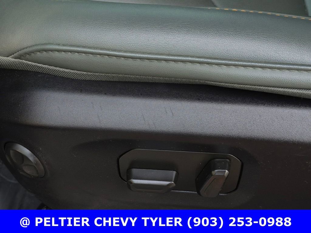 Used 2025 Jeep Gladiator Mojave image 33