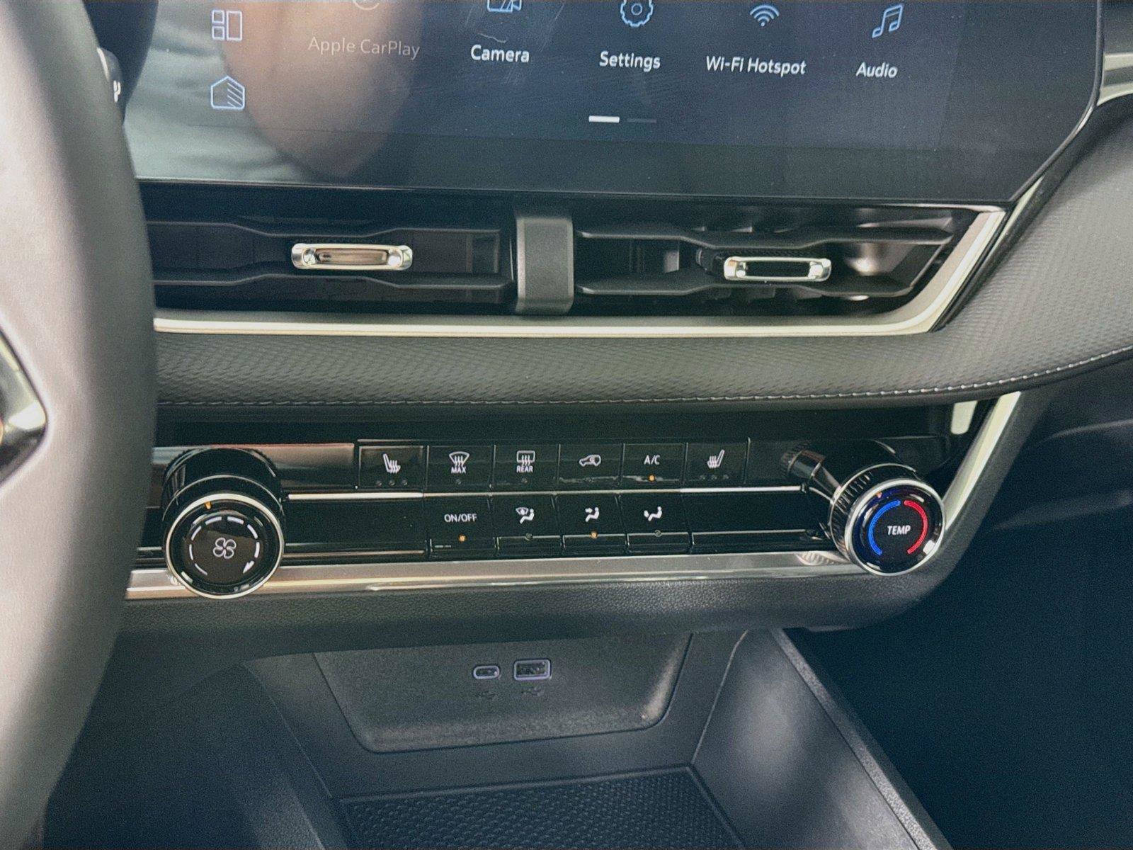 New 2027 Chevrolet Equinox LT AWD/4WD image 10