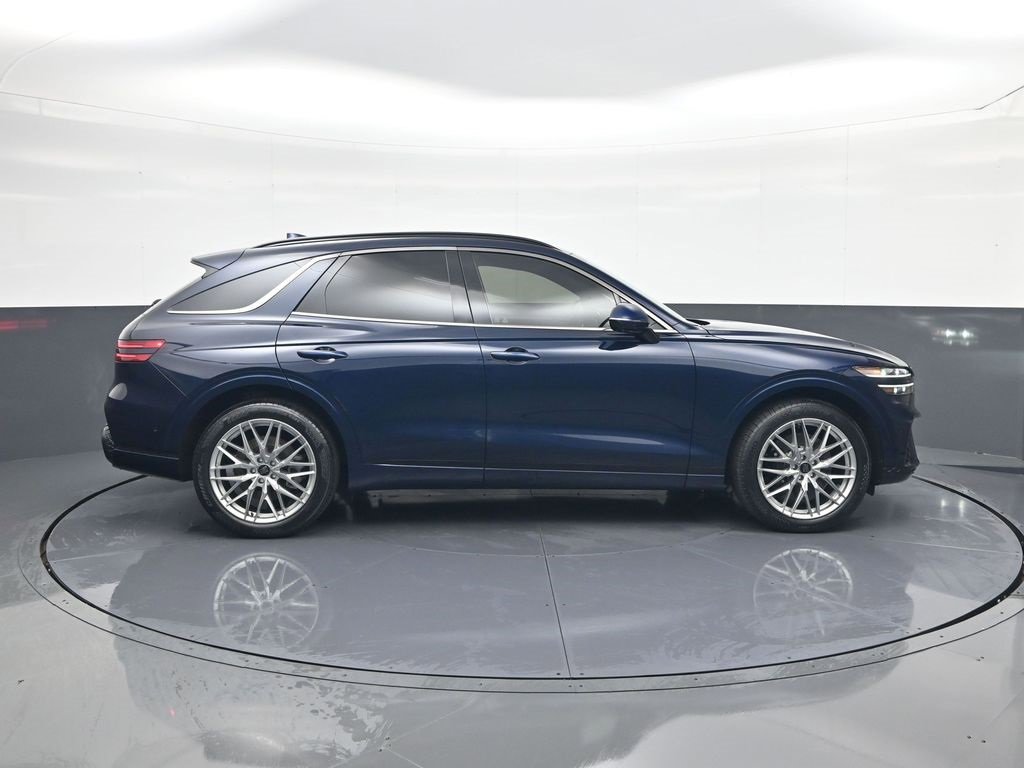 Used 2022 Genesis GV70 3.5T Sport w/ Sport Advanced Package image 8