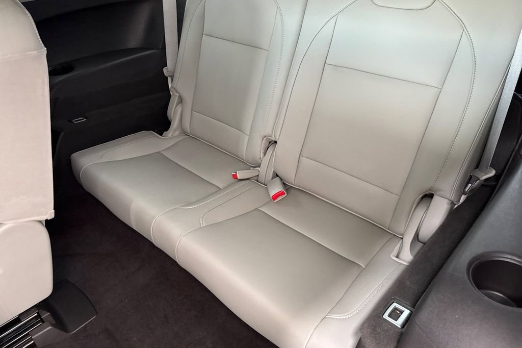 Certified 2019 Acura MDX FWD image 18
