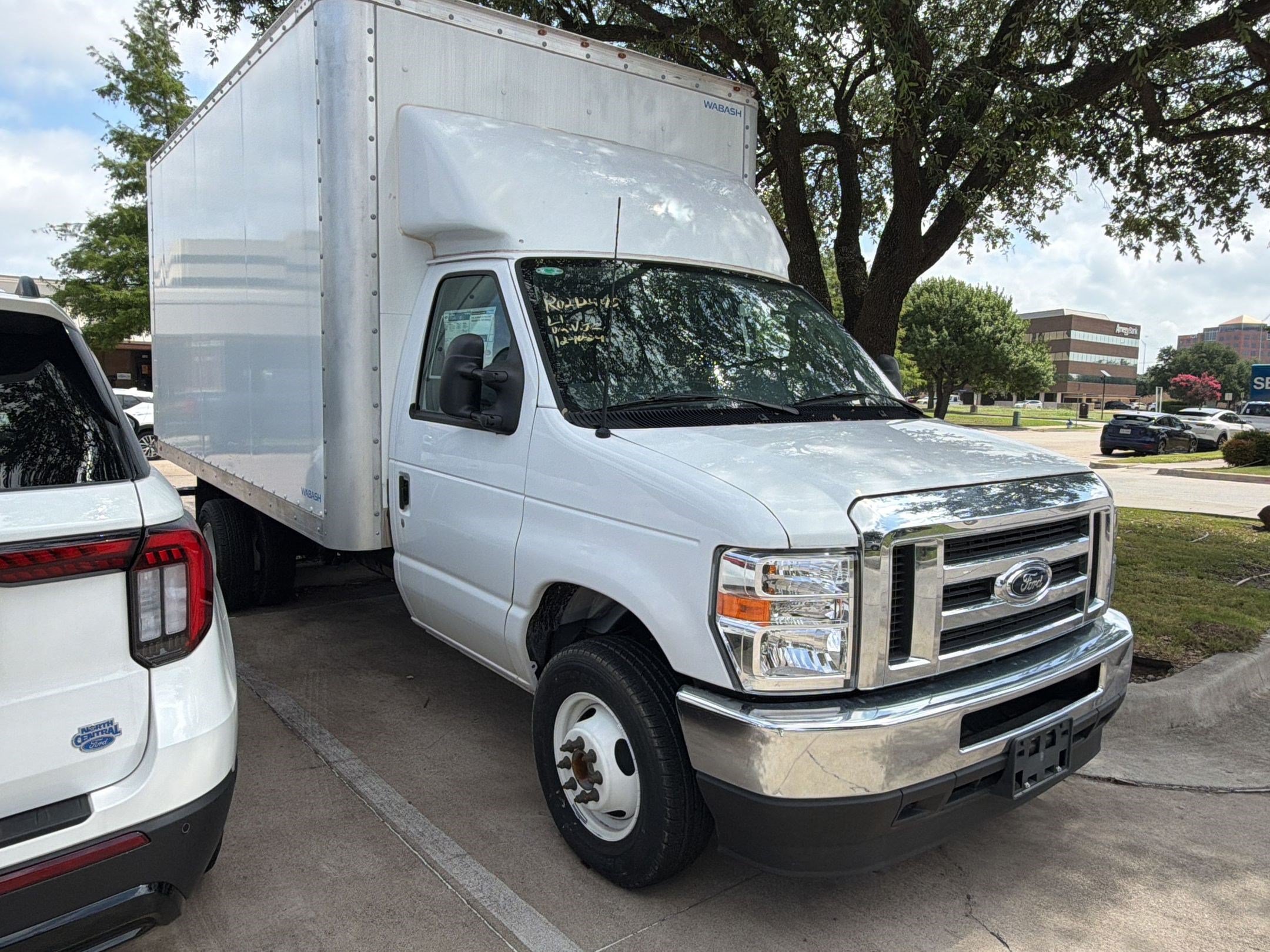 New 2025 Ford E-450 and Econoline 450 Super Duty w/ Power Equipment Group RWD image 7