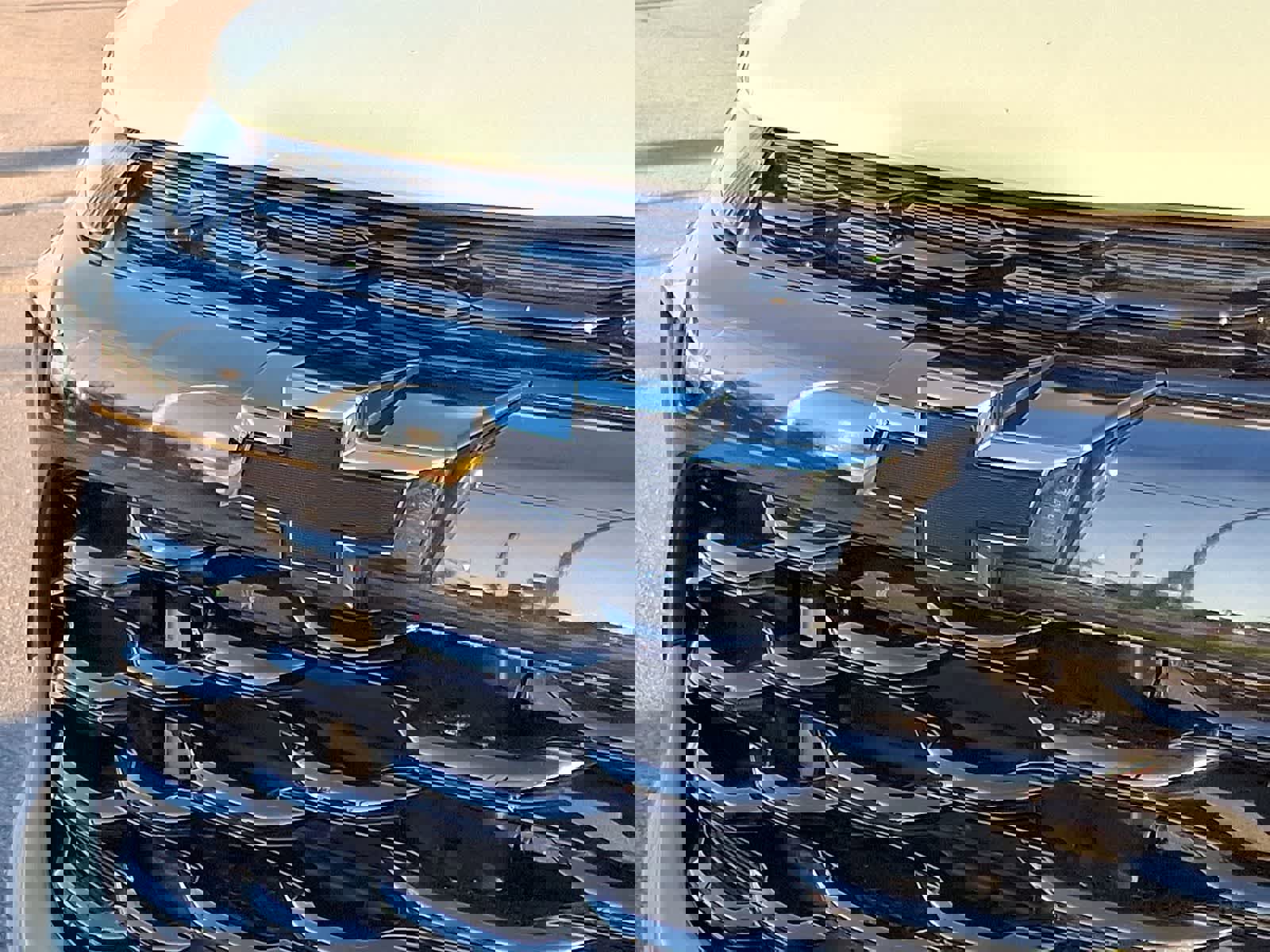 Used 2024 Chevrolet TrailBlazer RS w/ Driver Confidence Package image 34