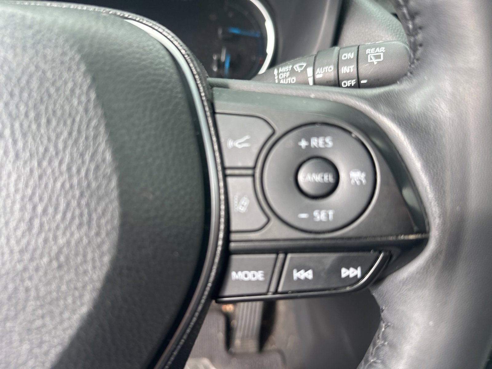 Used 2020 Toyota RAV4 XSE image 9