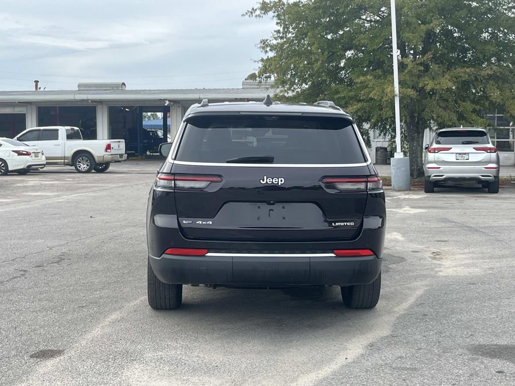 Used 2022 Jeep Grand Cherokee L Limited w/ Luxury Tech Group II image 4