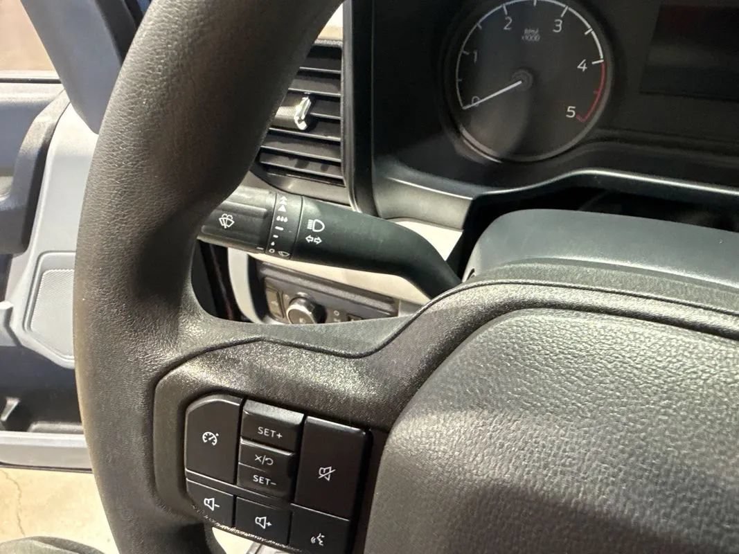 Used 2024 Ford F250 XL w/ XL Chrome Package RWD image 98