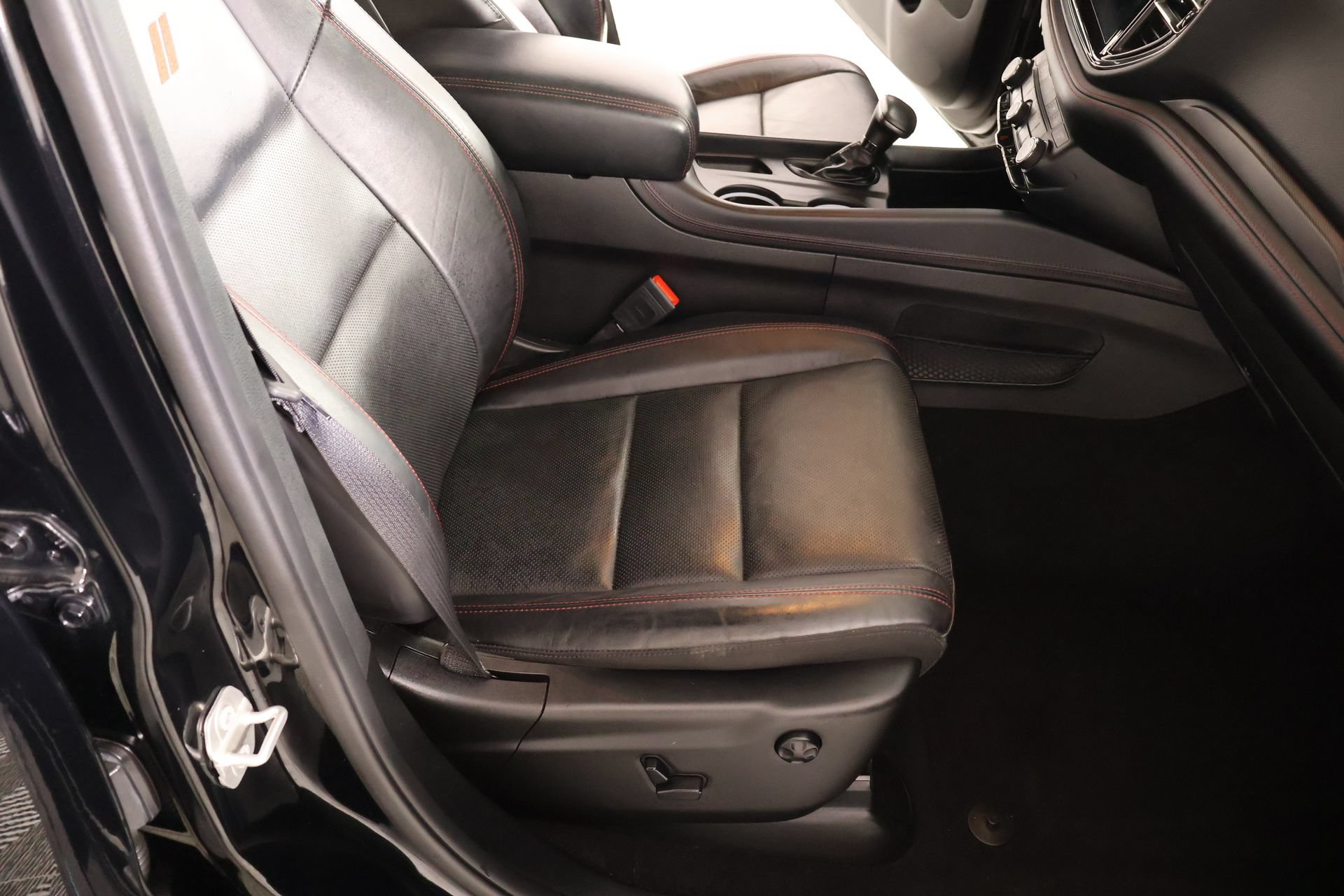Used 2023 Dodge Durango GT AWD/4WD image 15