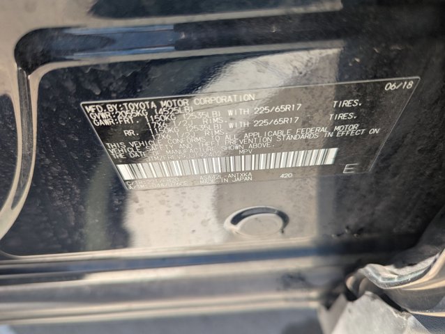 Used 2018 Toyota RAV4 LE FWD image 16