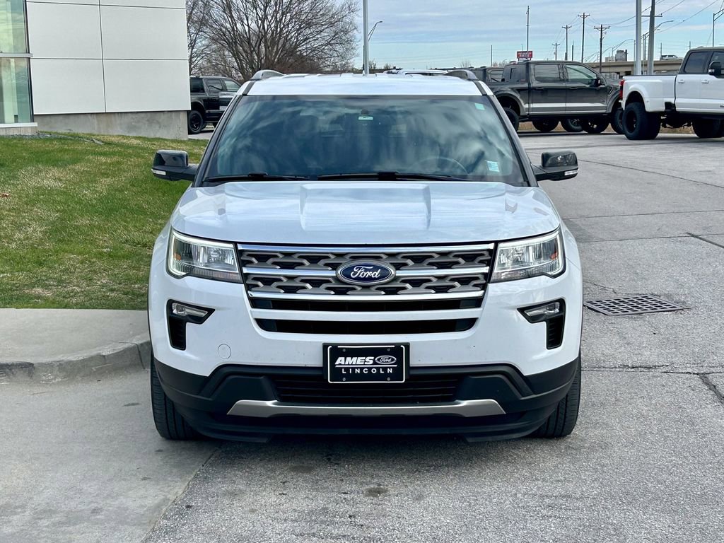 Used 2018 Ford Explorer XLT w/ Equipment Group 201A image 8
