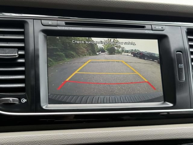 Used 2015 Kia Sedona SX Limited FWD image 15