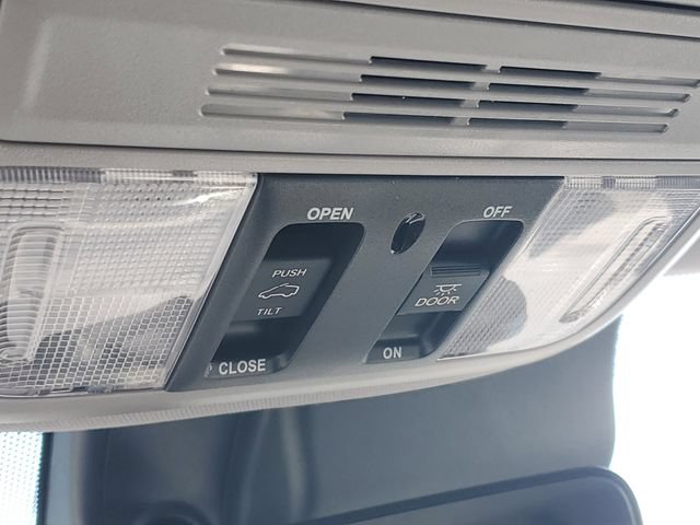 Used 2022 Honda Pilot Black Edition image 32