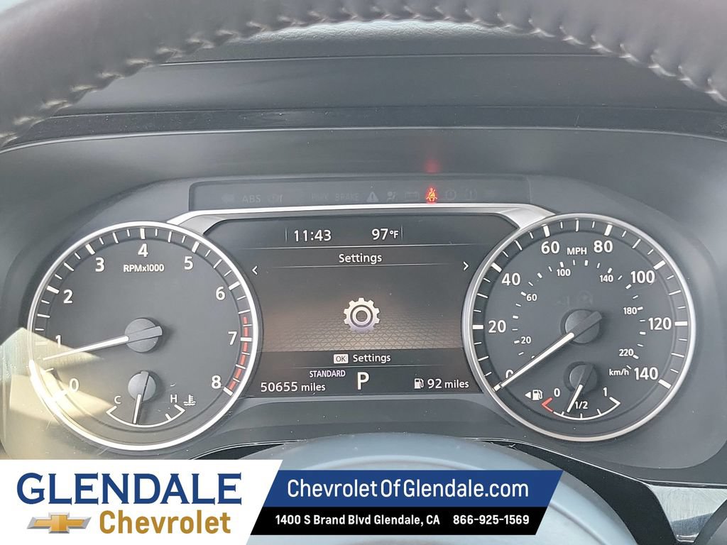 Used 2025 Nissan Pathfinder SV FWD image 33