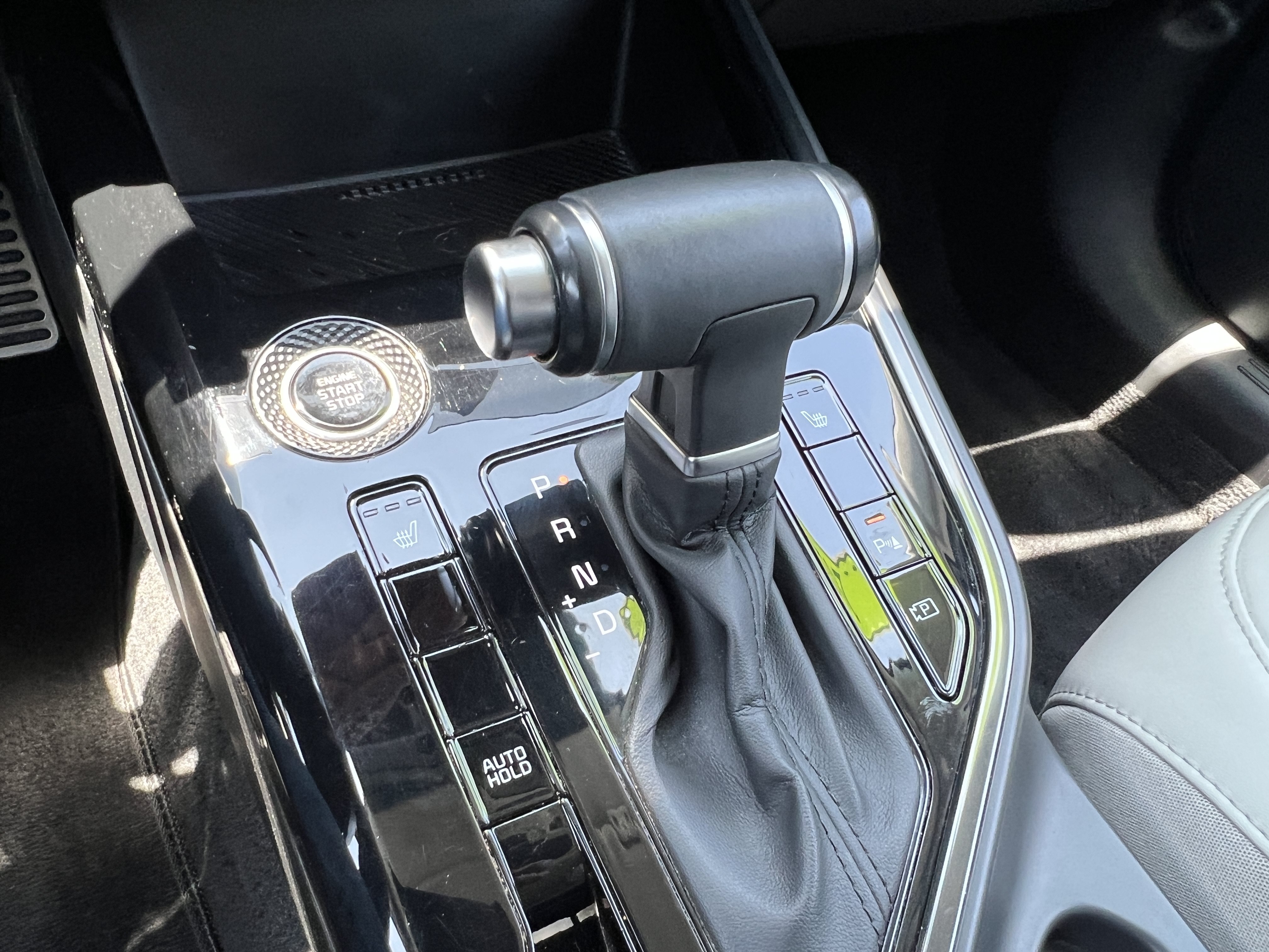 Certified 2023 Kia Niro EX Touring FWD image 29
