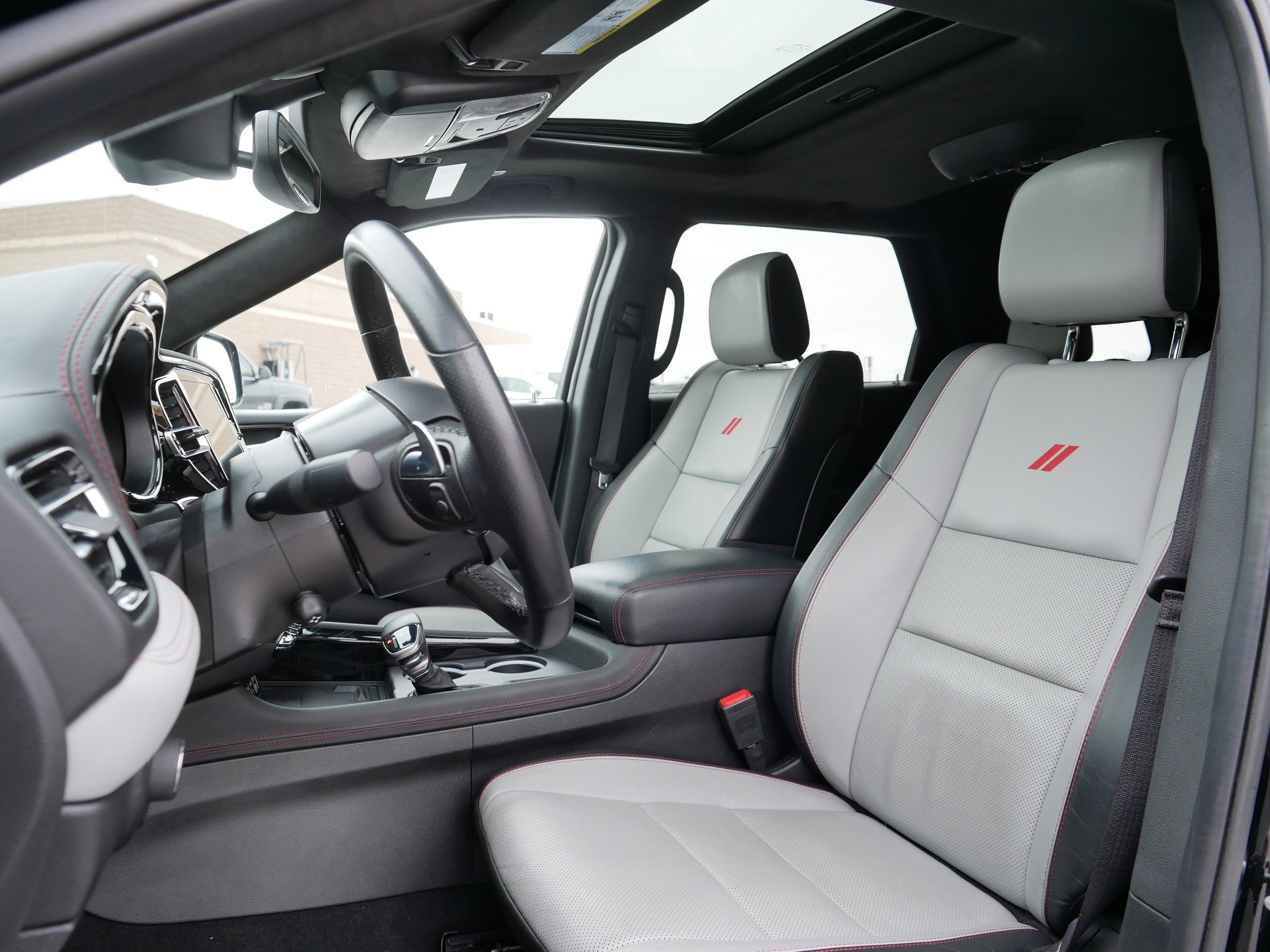 Used 2023 Dodge Durango Citadel image 34