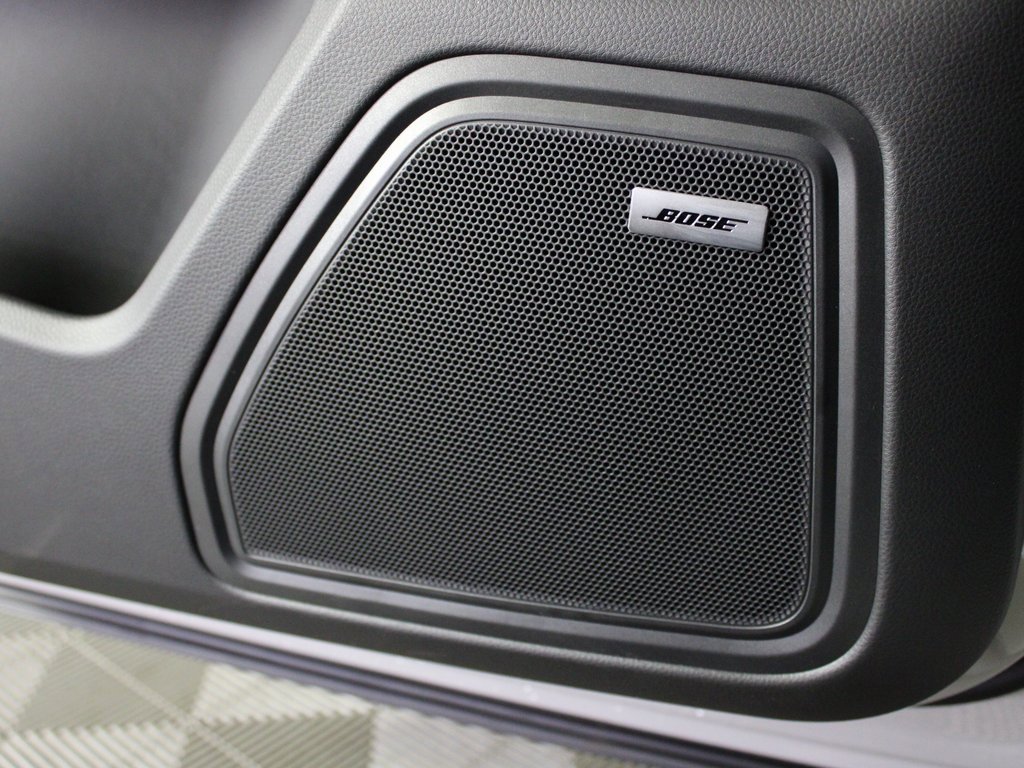 New 2026 Porsche Macan image 17